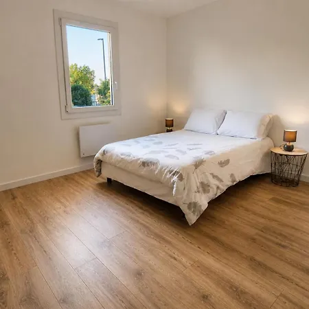 Maison Entierement Renovee