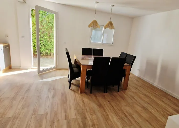 ヴィラ Maison Entierement Renovee Saint-Gervasy